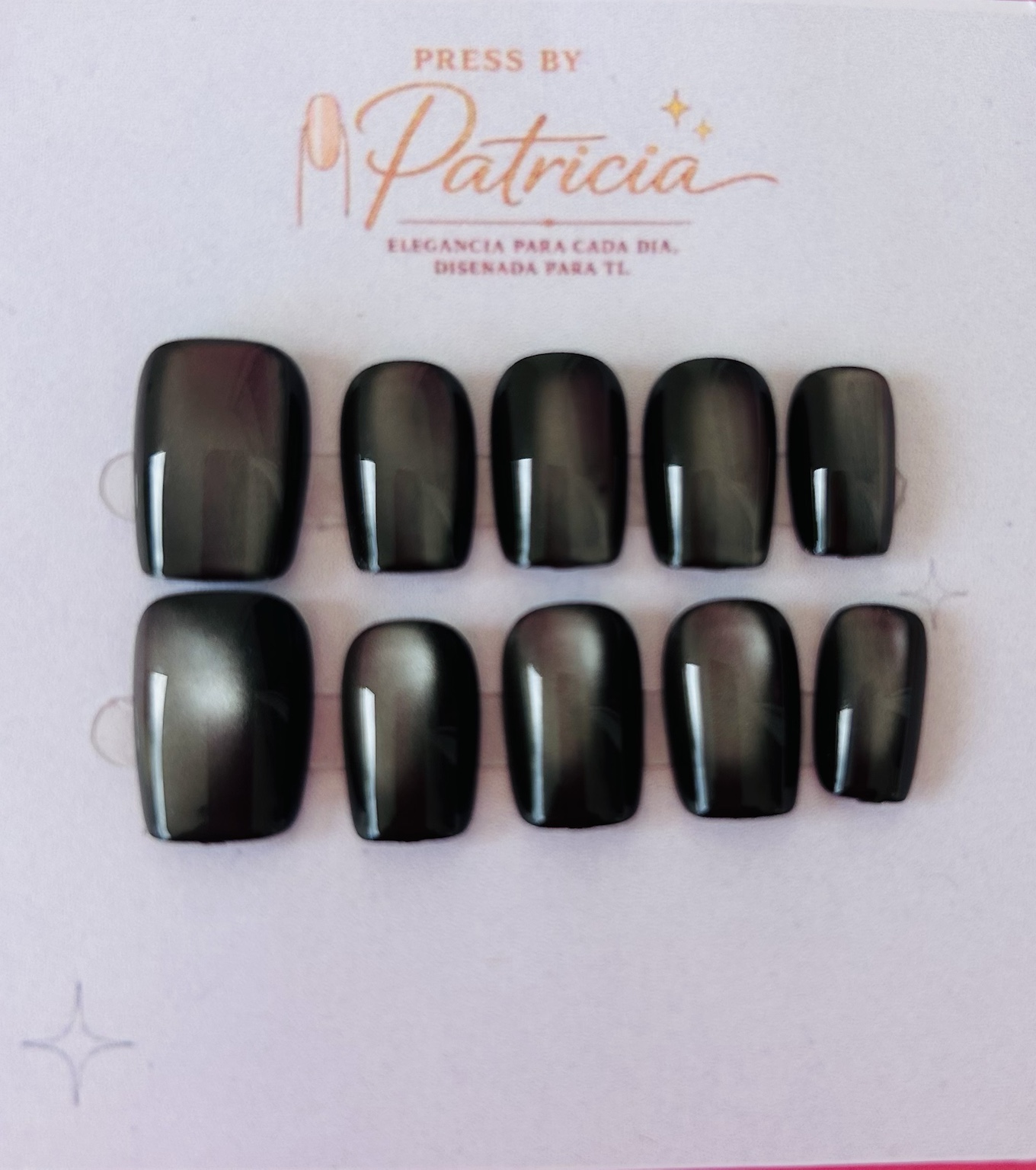 Set de uñas press on Black Pearl