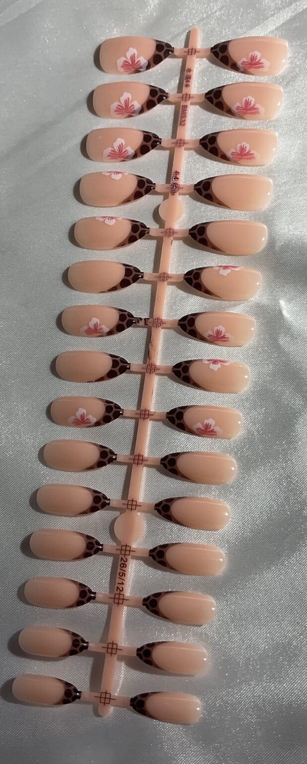 Set de uñas press on Hibiscus Safari