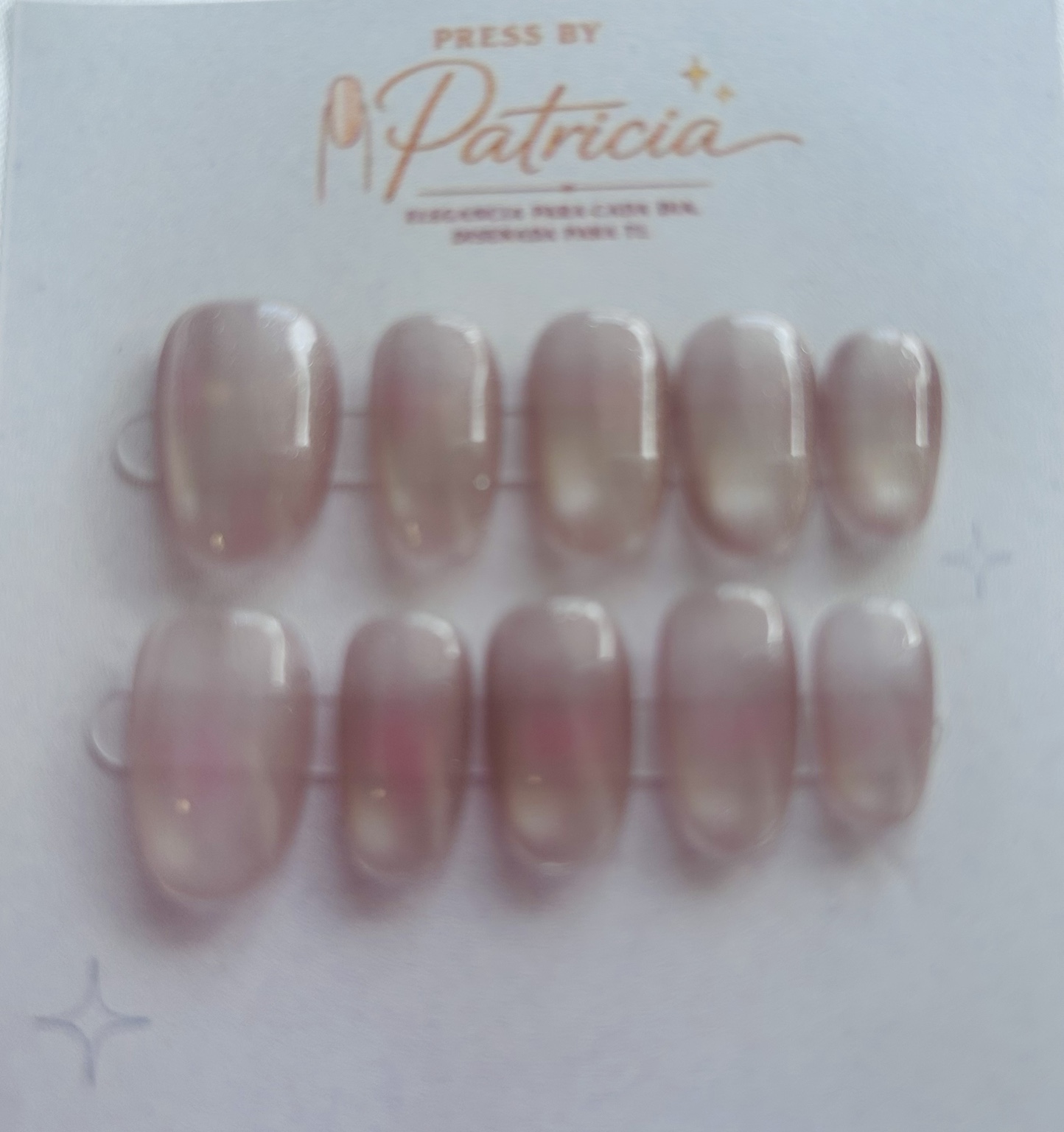 Set de uñas press on Perla Natural