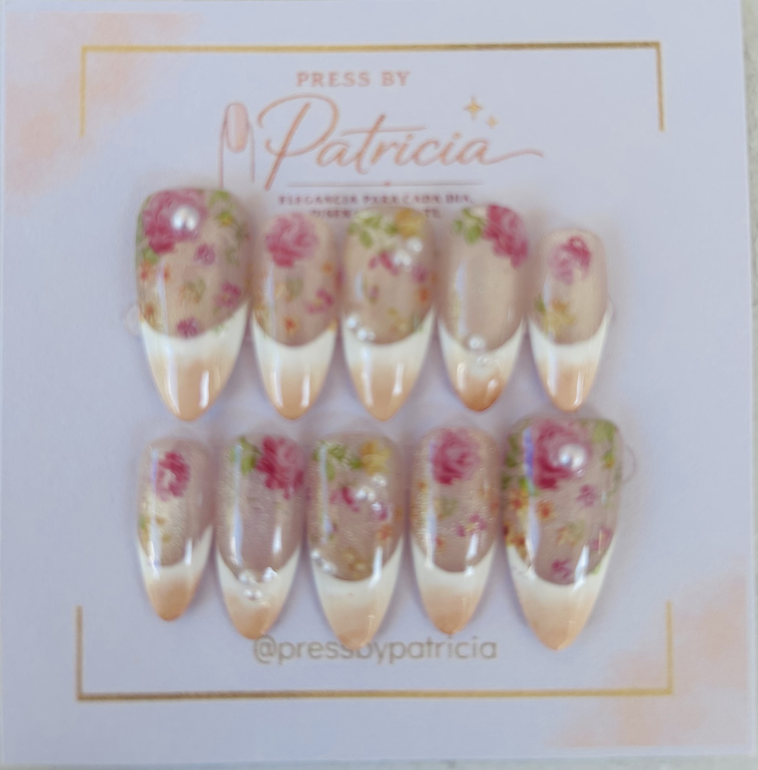 Set de uñas press on Rosé Garden