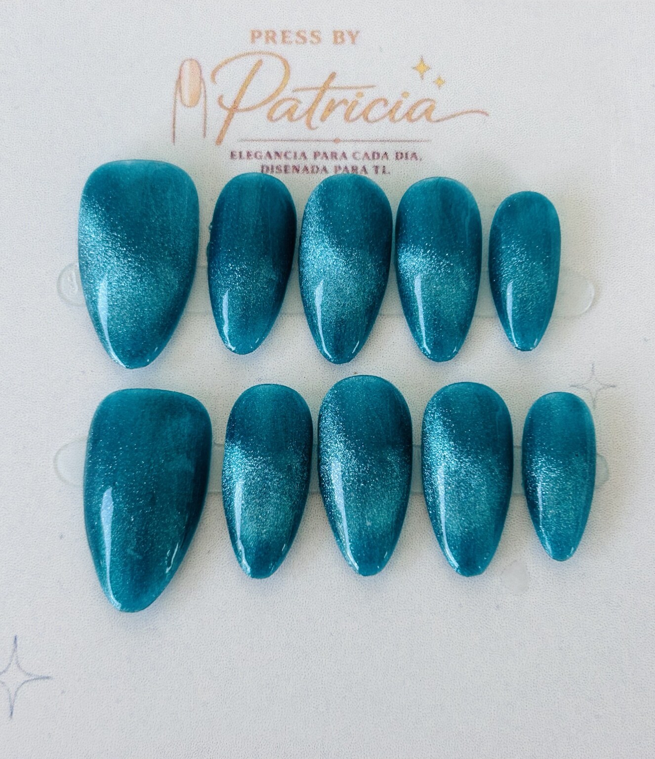 Set de uñas press on Turquoise Glow